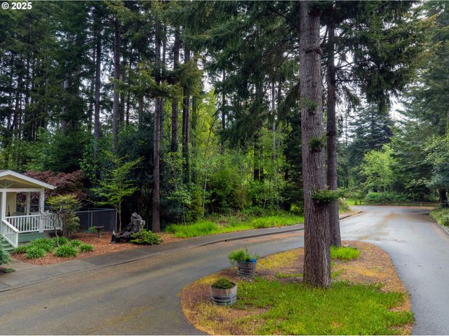 0 9th St, Bandon, OR 97411