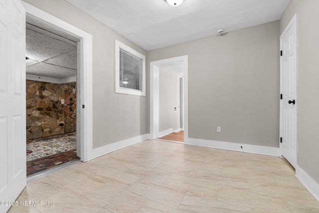 1819 W 10TH Street, Jacksonville, FL 32209