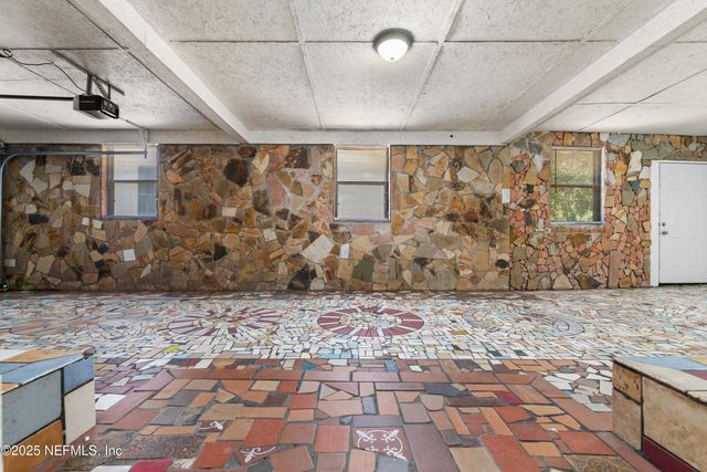 1819 W 10TH Street, Jacksonville, FL 32209