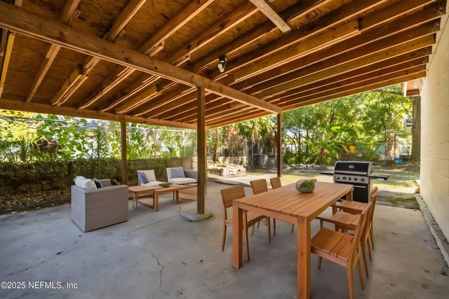 1819 W 10TH Street, Jacksonville, FL 32209