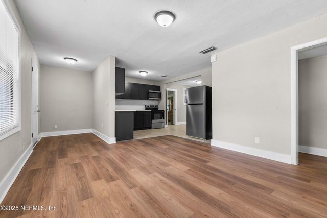 1819 W 10TH Street, Jacksonville, FL 32209