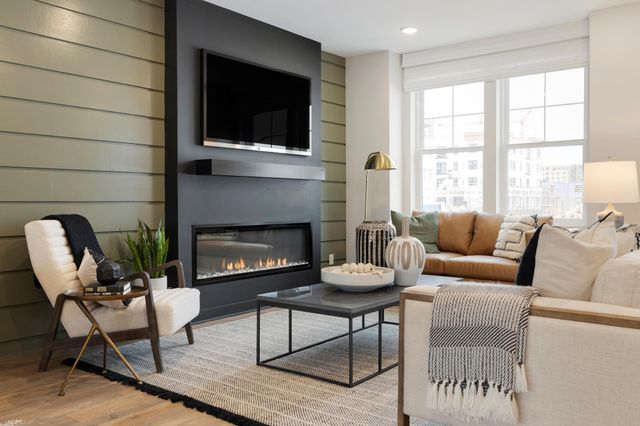 842 Woodlawn Avenue, Saint Paul, MN 55116