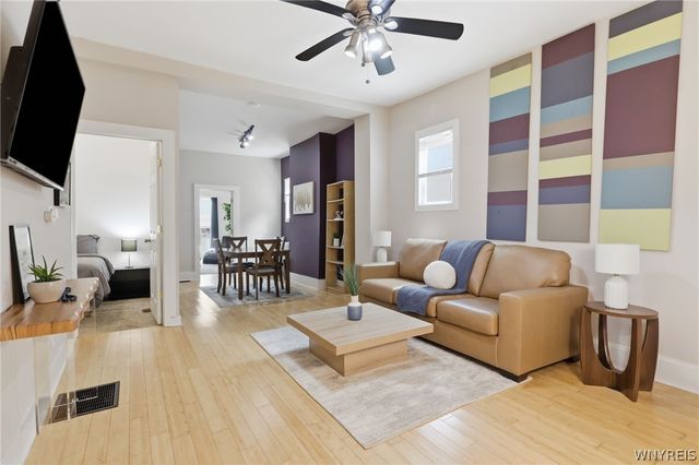 114 Whitney Place, Buffalo, NY 14201