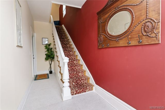 114 Whitney Place, Buffalo, NY 14201