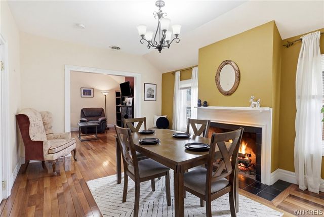 114 Whitney Place, Buffalo, NY 14201