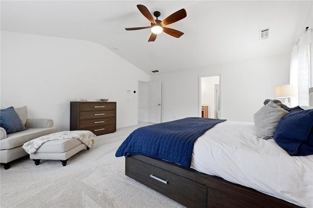 318 Lakestone Landing, Woodstock, GA 30188