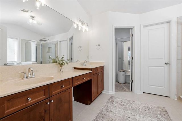 318 Lakestone Landing, Woodstock, GA 30188