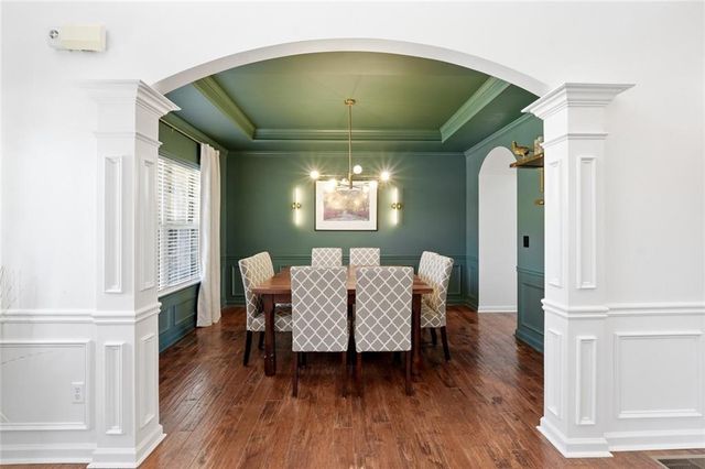 318 Lakestone Landing, Woodstock, GA 30188