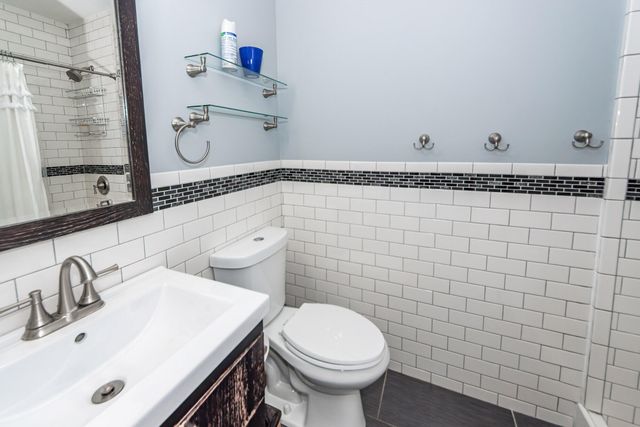 1201 Raptor Drive, Hanahan, SC 29410