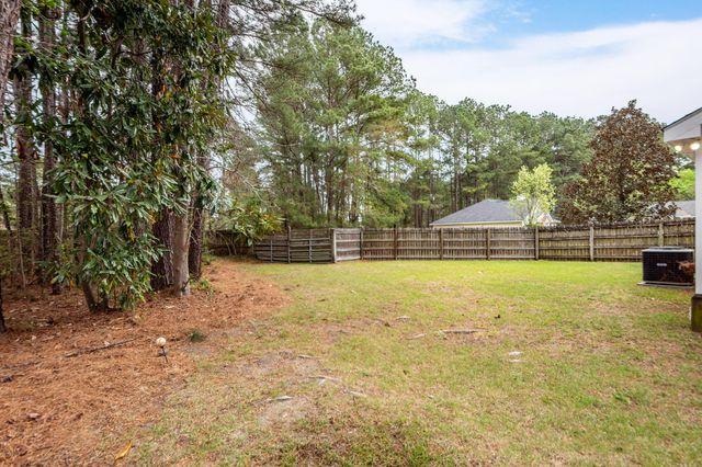 1201 Raptor Drive, Hanahan, SC 29410