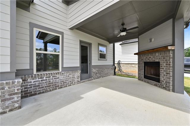 2340 Britt Street, Grayson, GA 30017