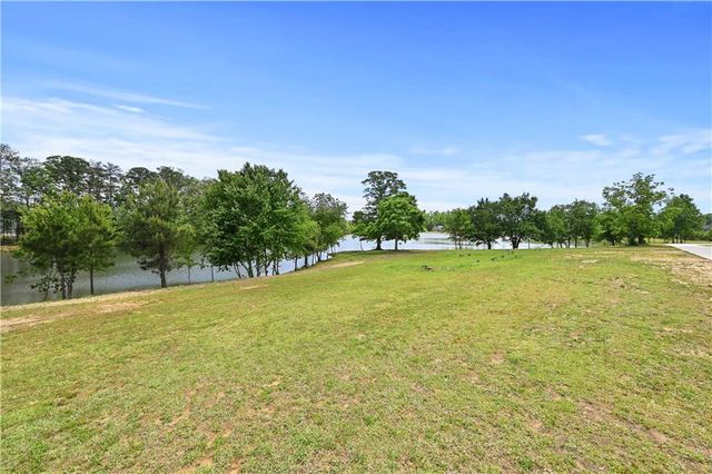 2340 Britt Street, Grayson, GA 30017