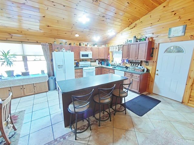 748 Inlow Avenue, Meigs Twp, OH 45660