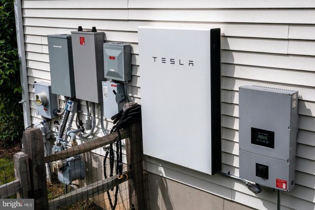 119 TURNBERRY DR, Thorndale, PA 19372