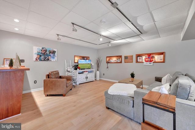 119 TURNBERRY DR, Thorndale, PA 19372