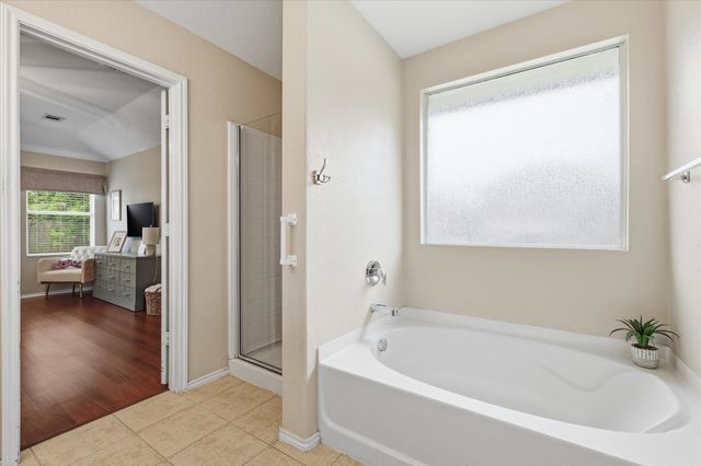 3909 Cliffside Drive, Denton, TX 76208
