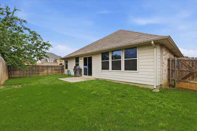 3909 Cliffside Drive, Denton, TX 76208