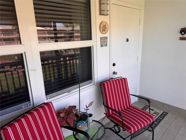 5300 Washington Street J214, Hollywood, FL 33021