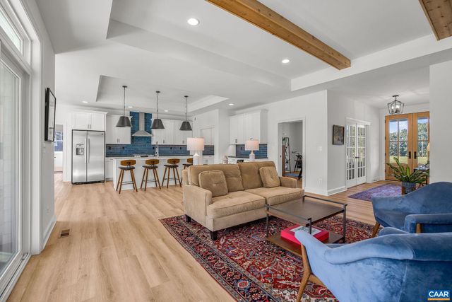 1570 JAMES RIVER RD, Scottsville, VA 24590