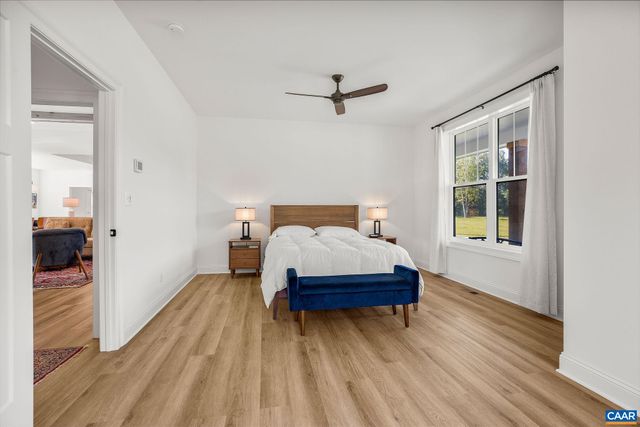 1570 JAMES RIVER RD, Scottsville, VA 24590