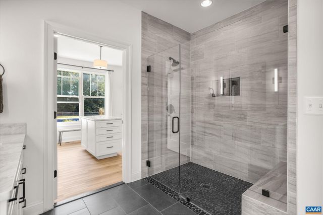 1570 JAMES RIVER RD, Scottsville, VA 24590