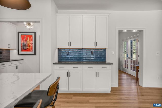 1570 JAMES RIVER RD, Scottsville, VA 24590