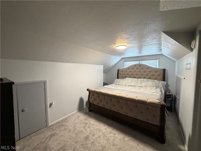 5235 W 46th Street, Parma, OH 44134