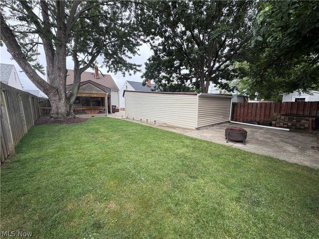 5235 W 46th Street, Parma, OH 44134