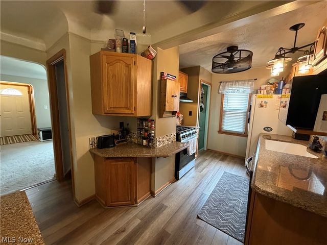 5235 W 46th Street, Parma, OH 44134
