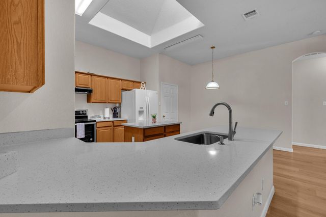 506 Carol DR, Hutto, TX 78634