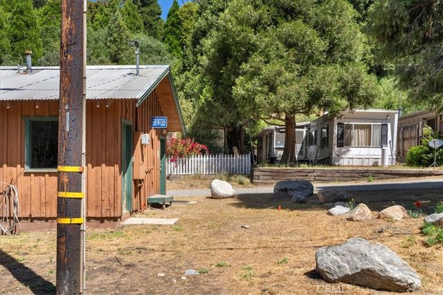 39950 Seven Oaks Rd, Angelus Oaks, CA 92305