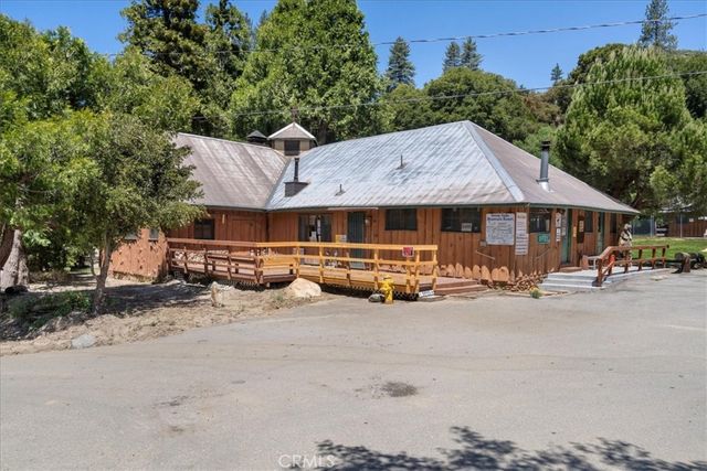 39950 Seven Oaks Rd, Angelus Oaks, CA 92305