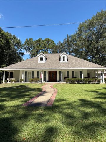 404 Pecan, Village Mills, TX 77663