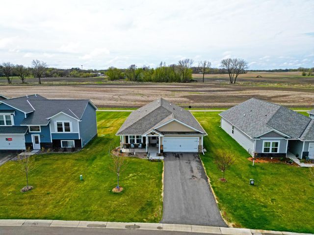 501 Valley Drive W, Annandale, MN 55302
