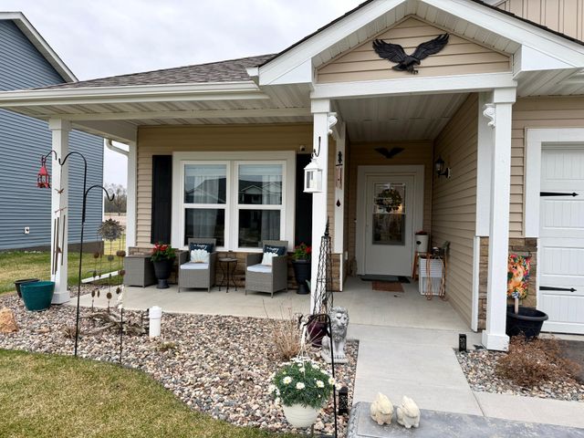 501 Valley Drive W, Annandale, MN 55302