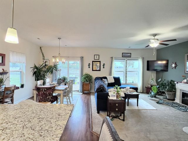 501 Valley Drive W, Annandale, MN 55302
