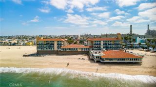 211 Yacht Club Way, Redondo Beach, CA 90277