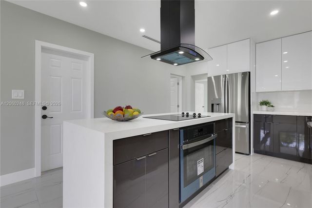 1997 SW 28th Avenue, Fort Lauderdale, FL 33312