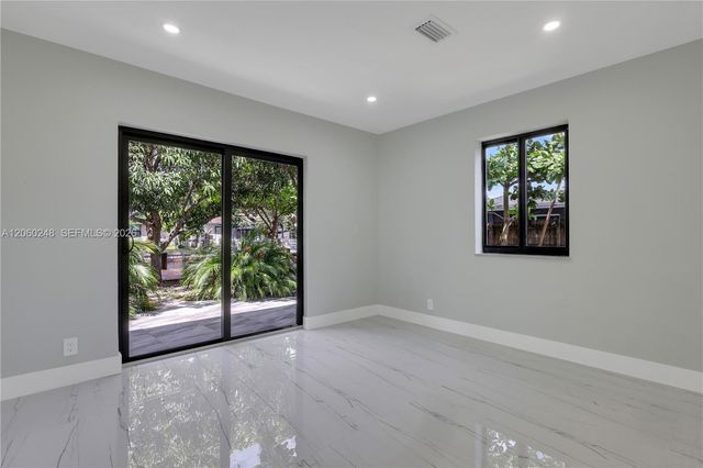 1997 SW 28th Avenue, Fort Lauderdale, FL 33312