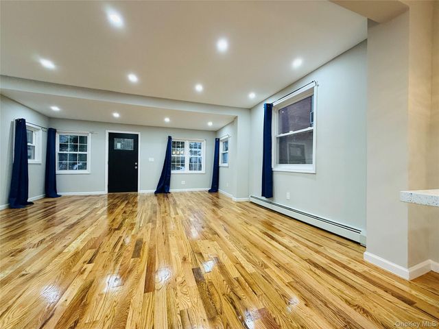 1627 Pilgrim Avenue, Bronx, NY 10461