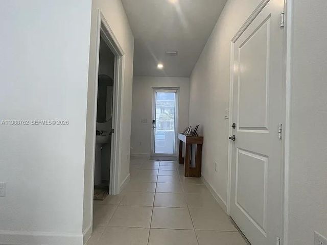 728 SE 14th Ct, Homestead, FL 33034