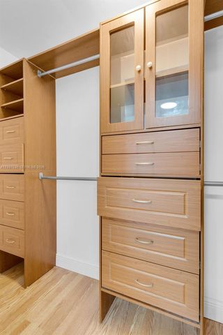 201 SW 51st Ct 2, Miami, FL 33134