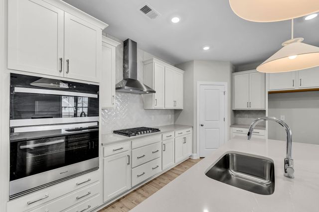 2 Cherrywood Drive, Summerville, SC 29483