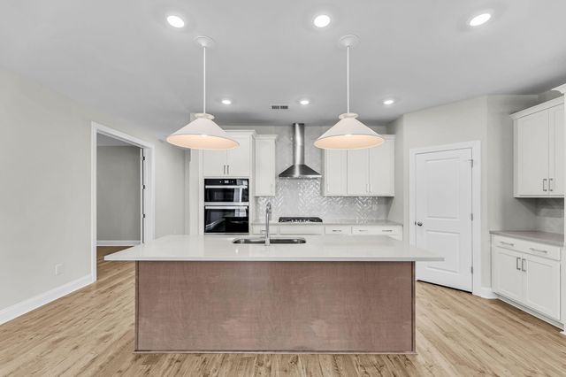 2 Cherrywood Drive, Summerville, SC 29483