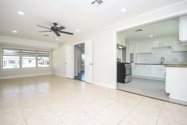 7419 Jalna Street, Houston, TX 77055