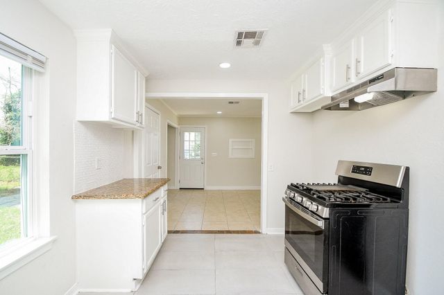 7419 Jalna Street, Houston, TX 77055