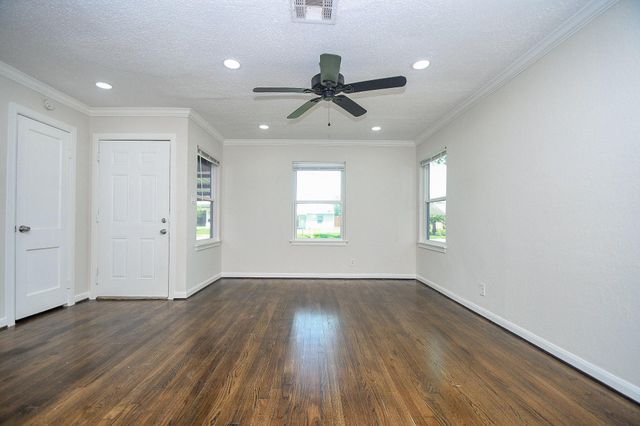 7419 Jalna Street, Houston, TX 77055