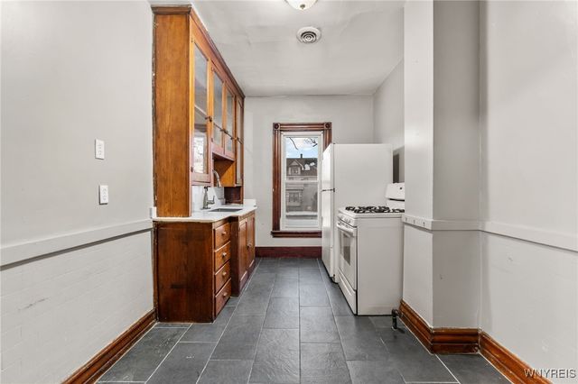 2342 Seneca Street, Buffalo, NY 14210