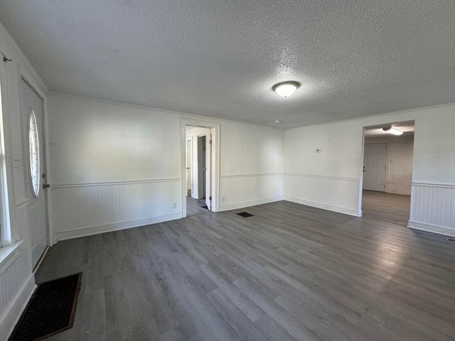 1700 E Cairo Street, Springfield, MO 65802