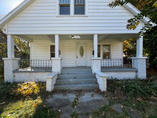 1700 E Cairo Street, Springfield, MO 65802